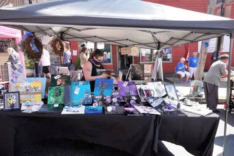 Craft Tables — Taste of Hamburg-er Festival