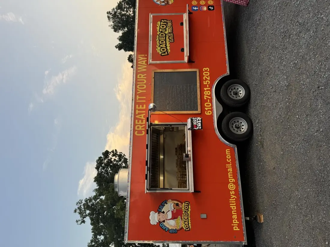 Pip and Lily’s Loaded Tots — vendor photo 1 of 5