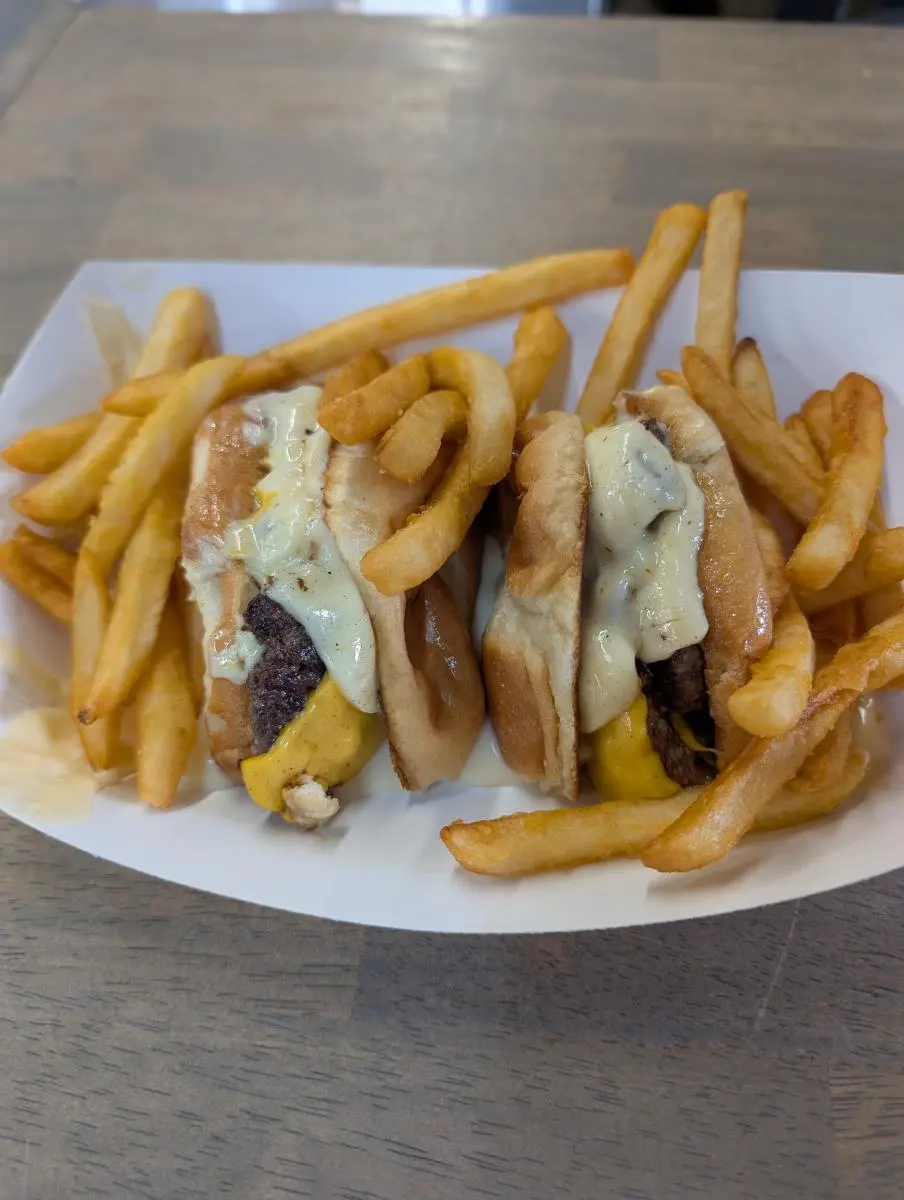THAT BURGER PLACE — vendor photo 2 of 2