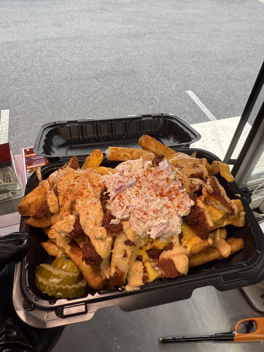 The Burger Shack Food Truck — vendor photo 4 of 4